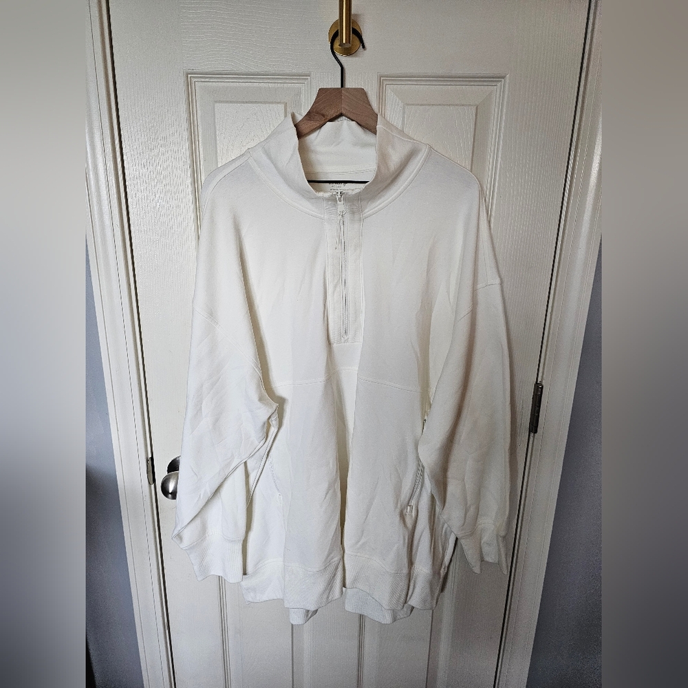 Old Navy Active Fleece Sweatshirt